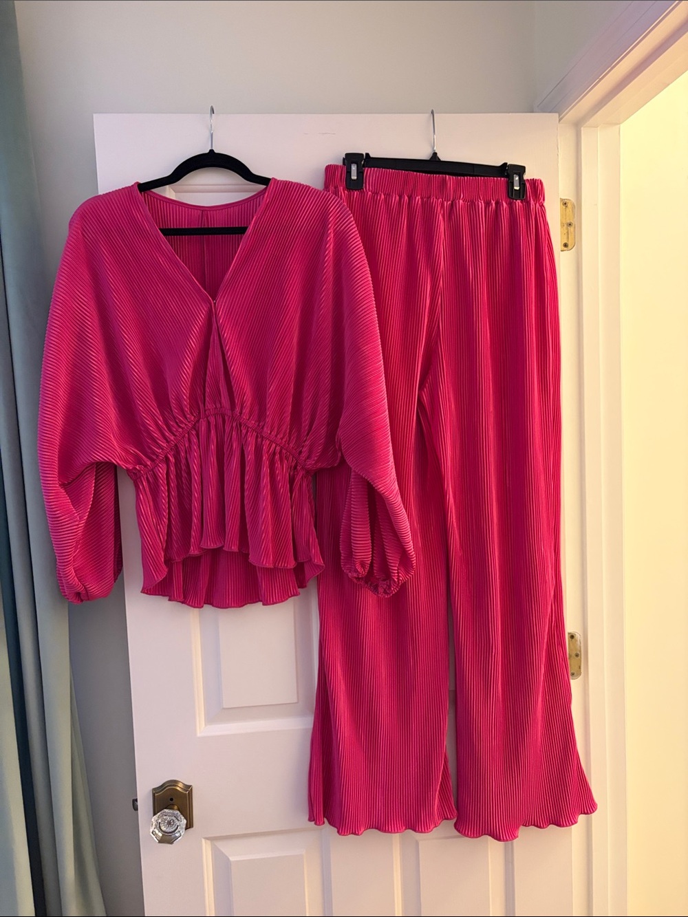 Women’s Pink Pleated Two-Piece Set